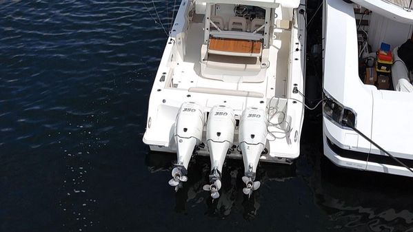 Boston Whaler 380 Outrage image