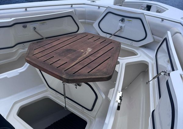 Boston Whaler 380 Outrage image