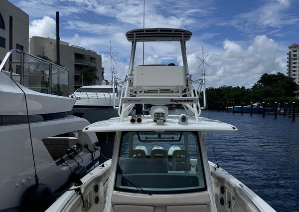 Boston Whaler 380 Outrage image