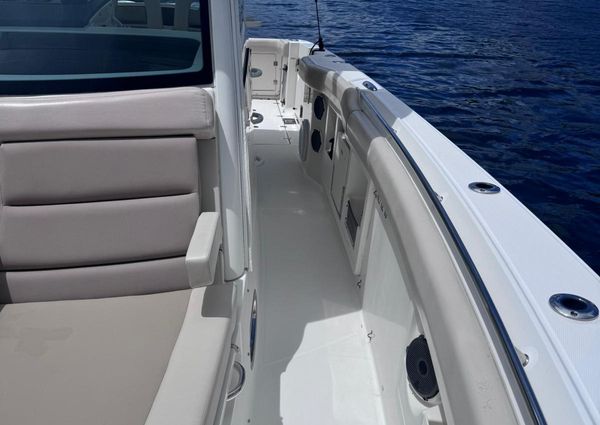 Boston Whaler 380 Outrage image