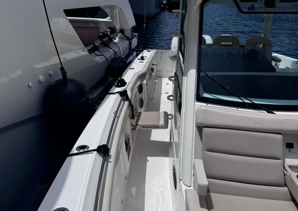 Boston Whaler 380 Outrage image