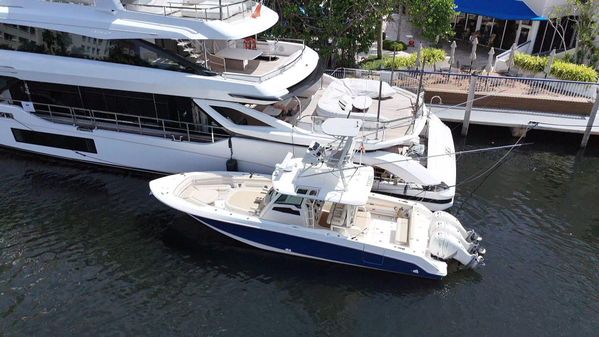 Boston Whaler 380 Outrage image