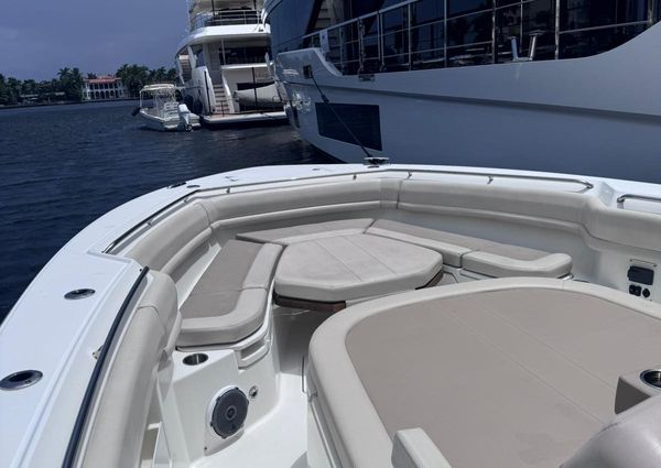 Boston Whaler 380 Outrage image