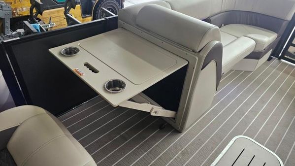 Bentley-pontoons ELITE-223-QSB image