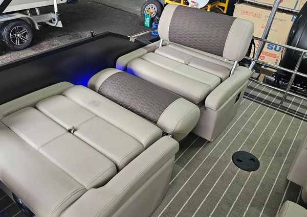 Bentley-pontoons ELITE-223-QSB image