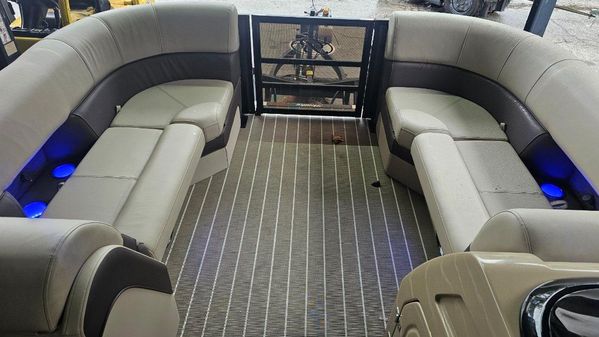 Bentley-pontoons ELITE-223-QSB image