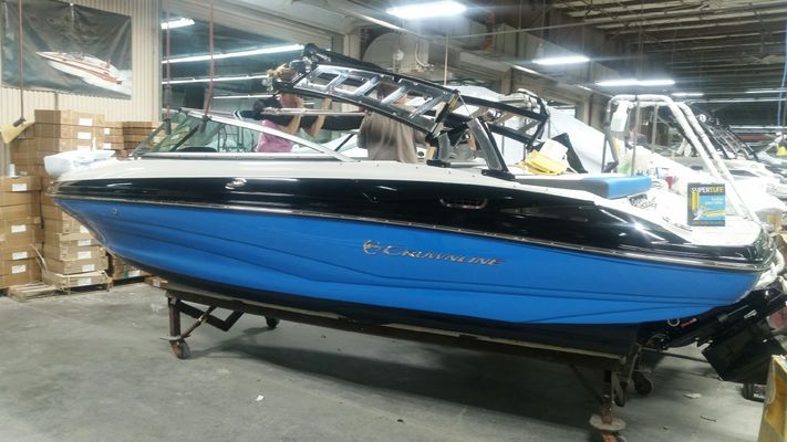 Crownline 225 SS - main image