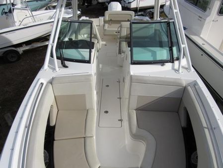 Boston Whaler 240 Vantage image