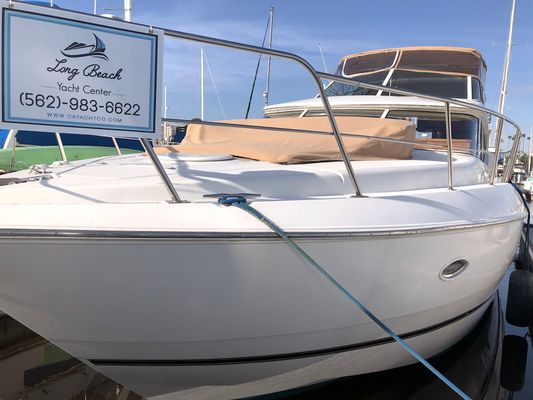 Cruisers Yachts 4450 Express Motoryacht - main image