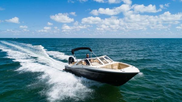Scout 240 Dorado