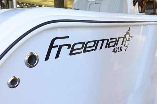 Freeman 42LR image