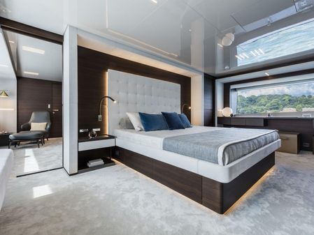 Custom Line Navetta 37 image