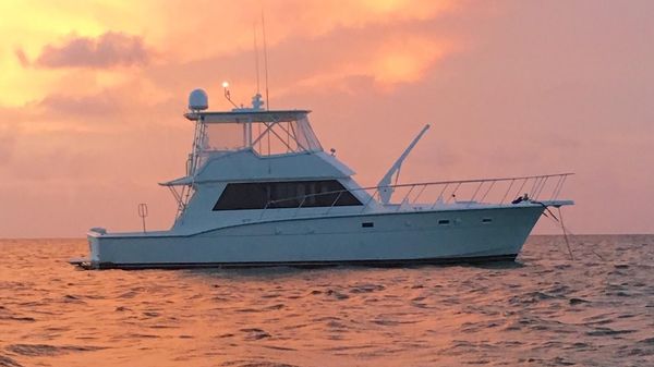 Hatteras 52 Convertible 