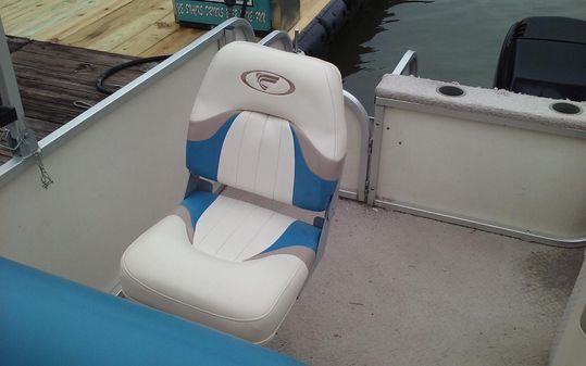 Fisher Freedom 240 DLX image