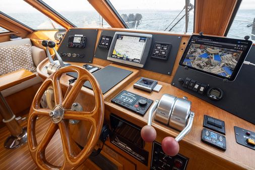 Symbol 55-PILOTHOUSE image