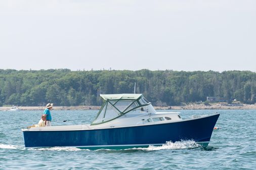 Brownell 26-CUTTYHUNK-STYLE-BASS-BOAT image