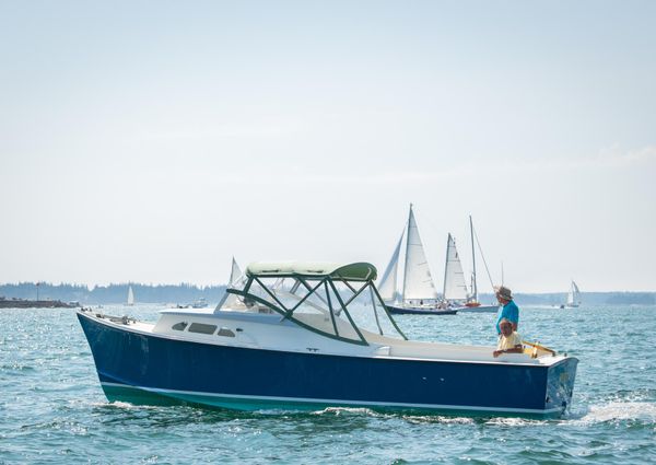 Brownell 26-CUTTYHUNK-STYLE-BASS-BOAT image