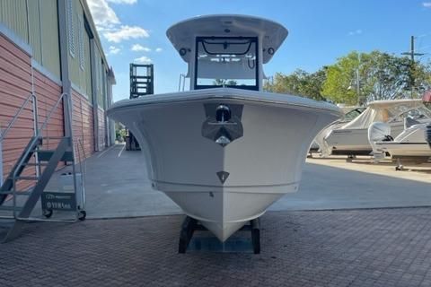 Sea Hunt Ultra 265 SE image