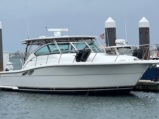 Tiara-yachts 3800-OPEN - main image