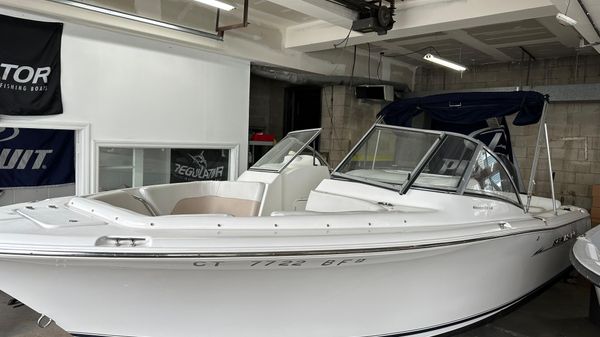 Sea Hunt Escape 211 LE