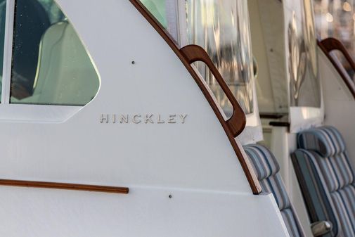 Hinckley Sport Boat 40x image