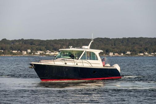 Hinckley Sport Boat 40x image