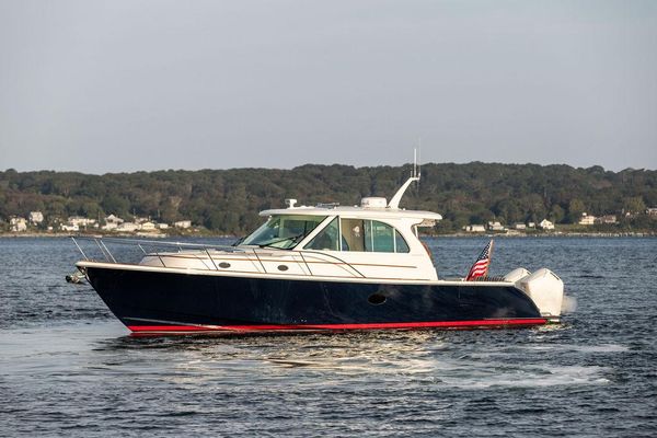 Hinckley Sport Boat 40 X - main image