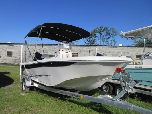 Carolina Skiff 19 Ultra Elite - main image