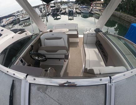 Regal 28-EXPRESS image