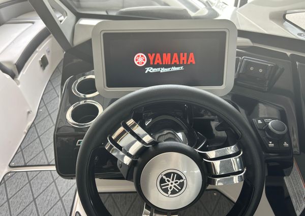 Yamaha-boats 275-SD image