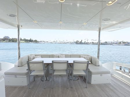 Azimut 80 Flybridge image