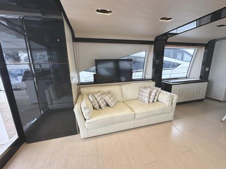 Azimut 80 Flybridge image