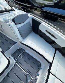 Chaparral 347 SSX image