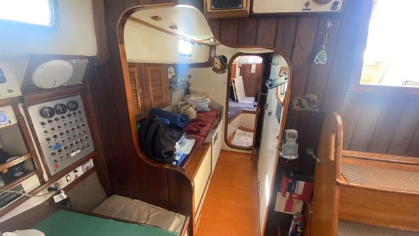 Bruce Roberts 43' Ketch image