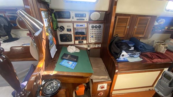 Bruce Roberts 43' Ketch image