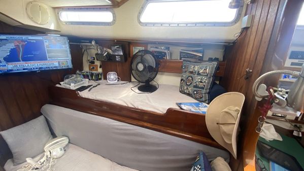 Bruce Roberts 43' Ketch image