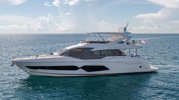 Sunseeker 76 Yacht