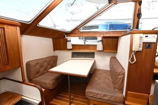 Tollycraft 40-SUNDECK-MOTOR-YACHT image