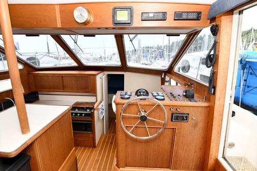 Tollycraft 40-SUNDECK-MOTOR-YACHT image