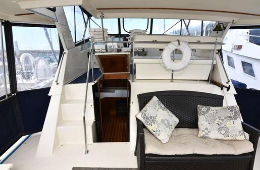 Tollycraft 40-SUNDECK-MOTOR-YACHT image