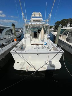 Henriques 35 Open image