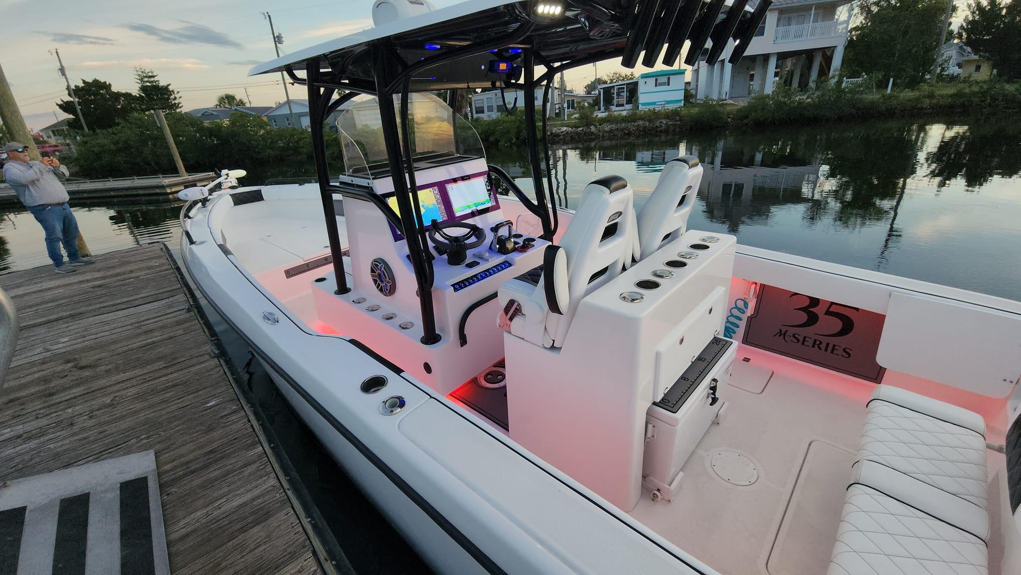 2022 Custom 35 m-series