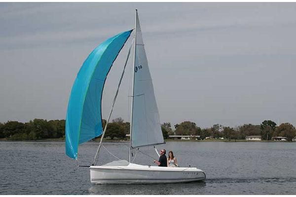 Marlow-Hunter 18 - main image