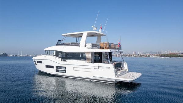 Beneteau Grand Trawler 62 image