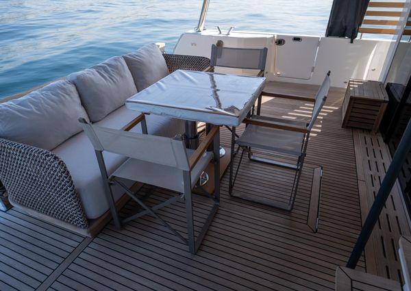 Beneteau Grand Trawler 62 image