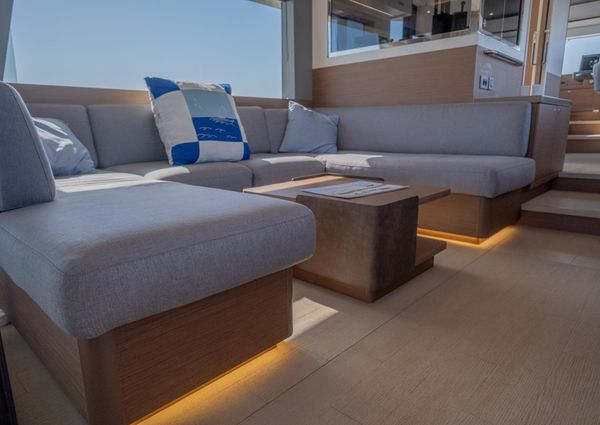 Beneteau Grand Trawler 62 image