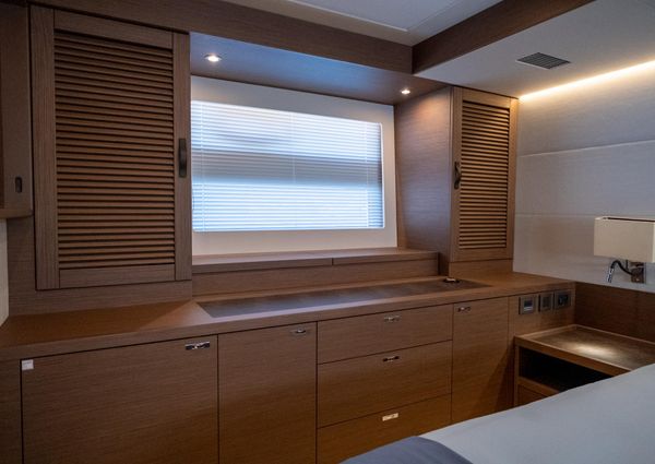 Beneteau Grand Trawler 62 image