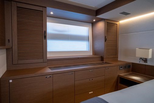 Beneteau Grand Trawler 62 image