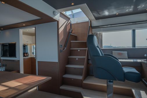 Beneteau Grand Trawler 62 image