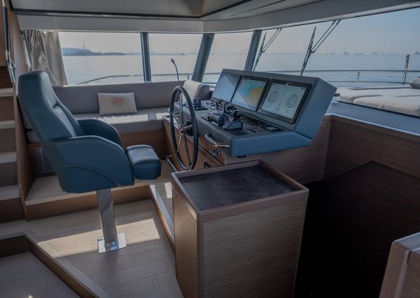 Beneteau Grand Trawler 62 image